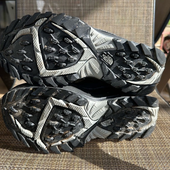 The North Face Women’s snow boots US 7 - Picture 5 of 11